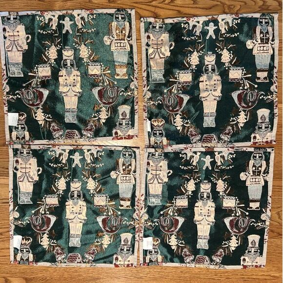 Holiday Jacquard Napkins - Set of 4 - 18" x 18" - NWOT - Picture 3 of 3